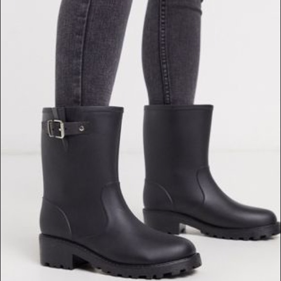 Joe Fresh Shoes - 2/40$$ Size 9 Black Rubber Booties